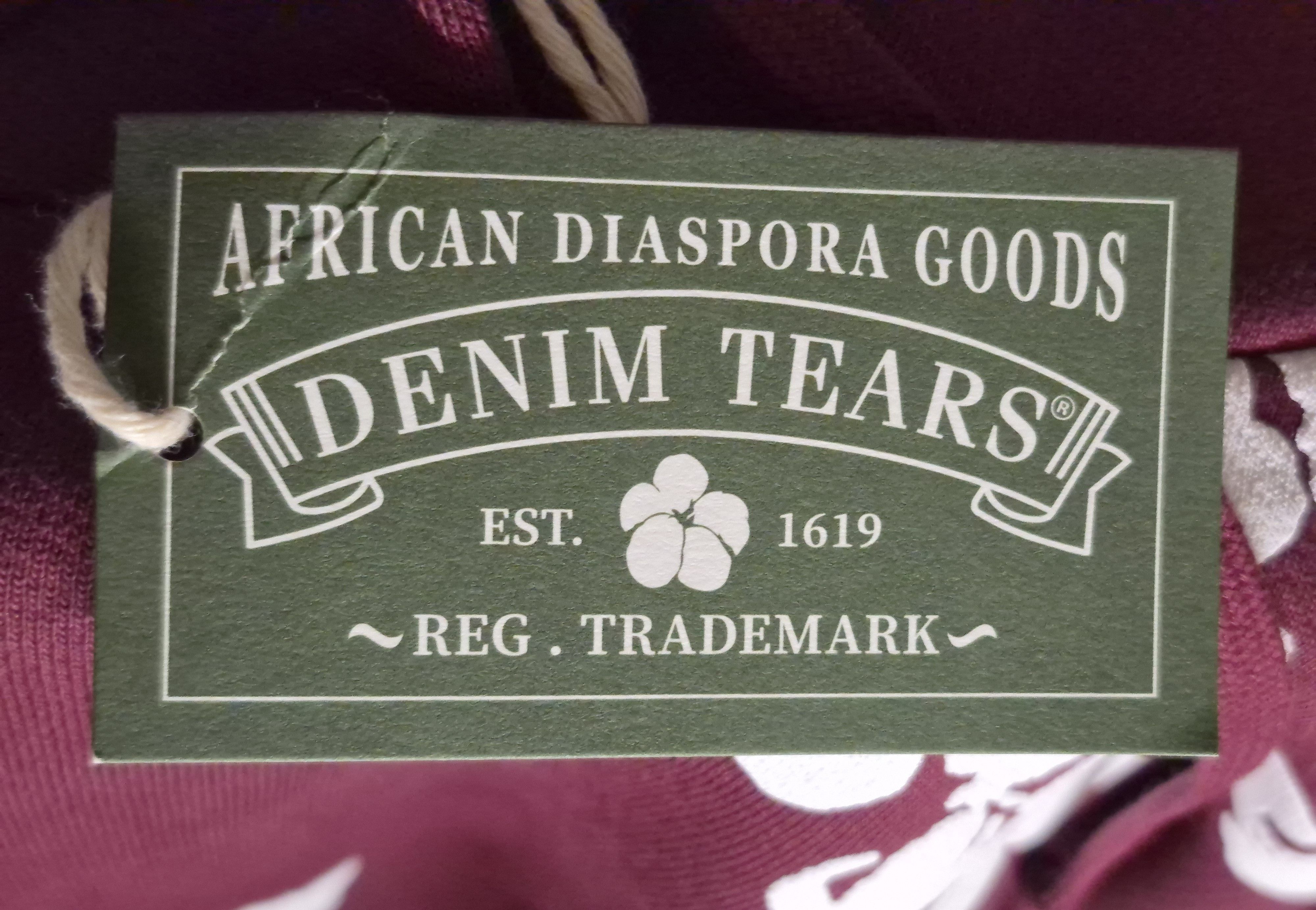 DENIM TEARS Cotton Wreath Hoodie Burgundy Size US XXL / EU 58 / 5 - 4 Thumbnail