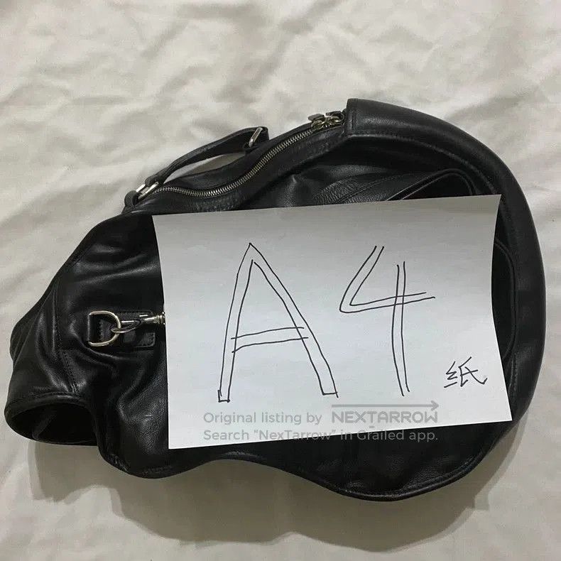 Maison Margiela Maison Margiela H&M Guitar Shaped Backpack. Size ONE SIZE - 8 Thumbnail