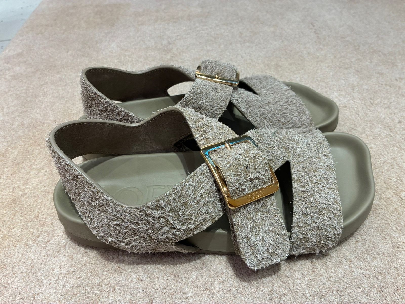 Loewe o1in1g0426 Ease Buckle Sandals in Khaki Green Size US 8 / IT 38 - 2 Thumbnail