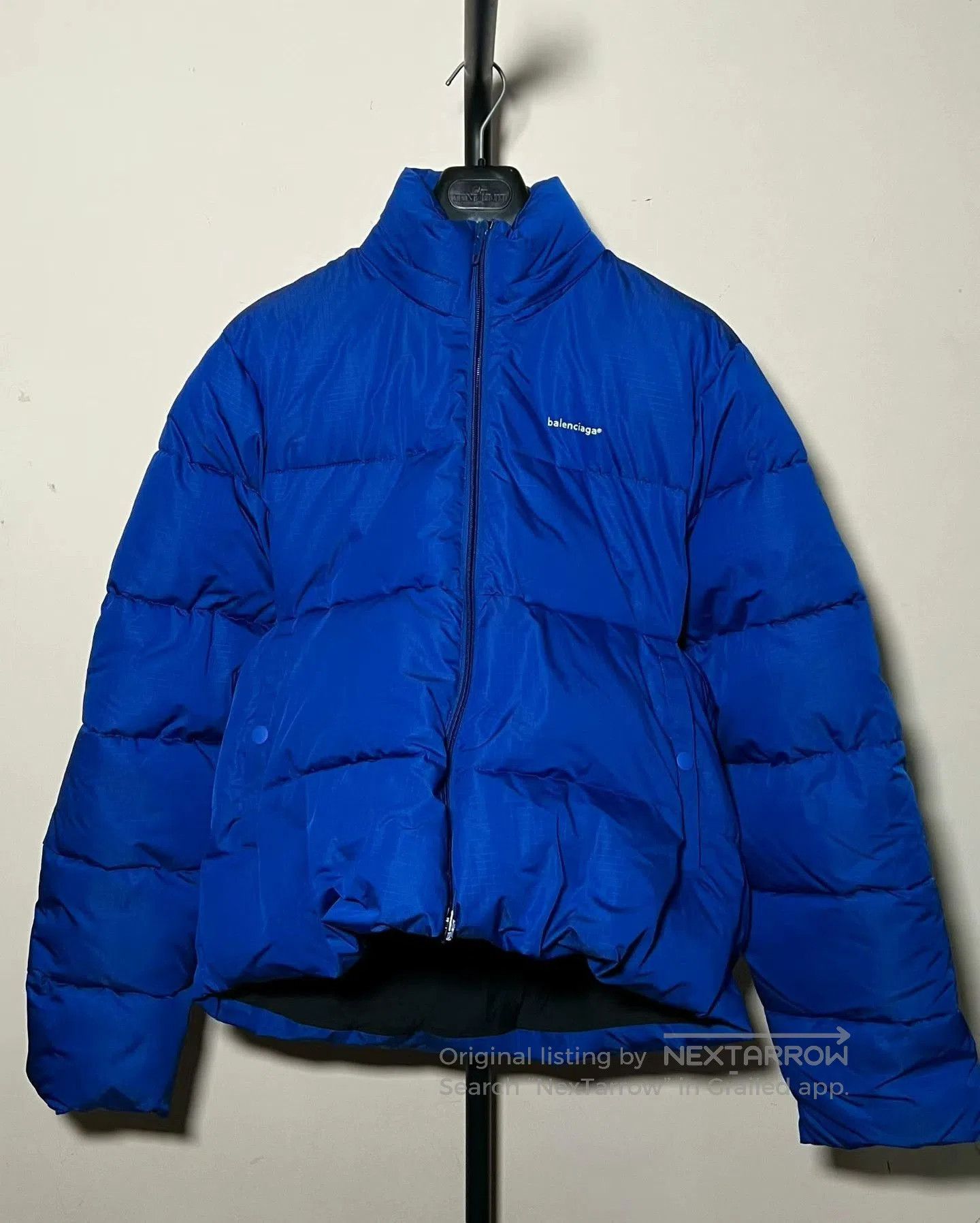 Balenciaga Balenciaga Blue Logo Puffer Jacket OS Size 44. Size US L / EU 52-54 / 3 - 1 Thumbnail