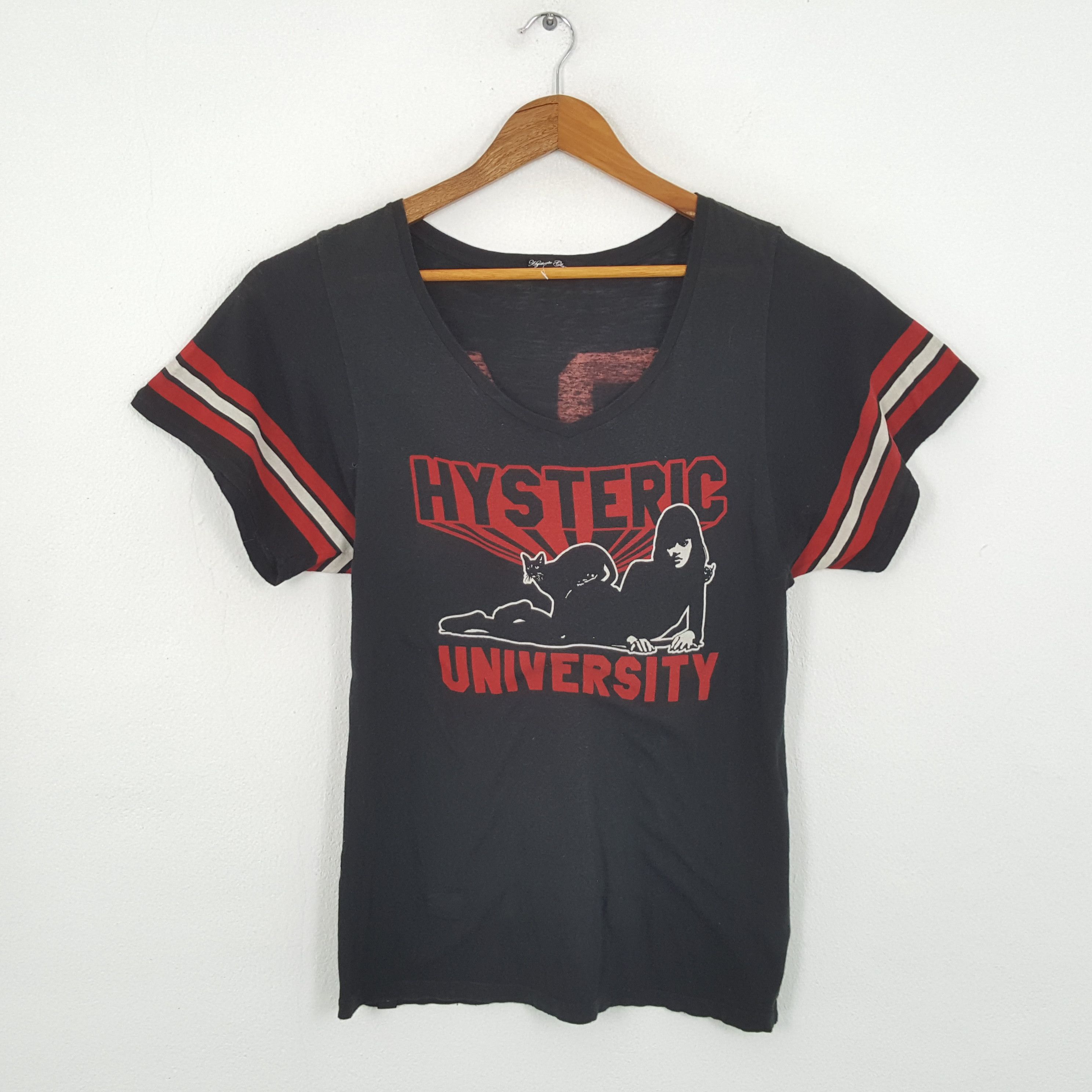 Hysteric Glamour × Japanese Brand × Vintage Vintage HYSTERIC GLAMOUR Japanese Fashion Brand T-Shirts Size S / US 4 / IT 40 - 1 Thumbnail