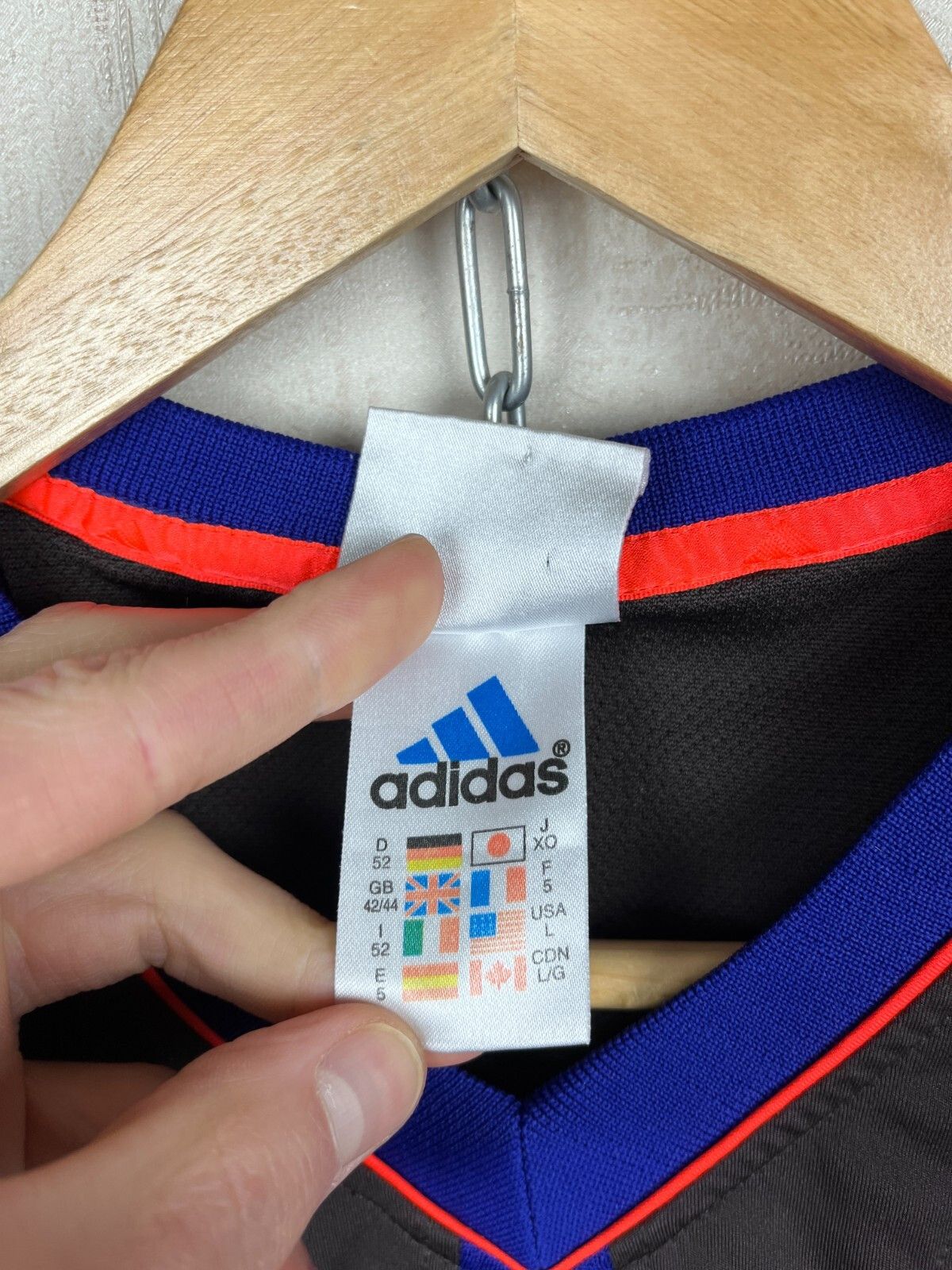 Adidas 00's Adidas Table Tennis Equipment Vintage T-shirt Size US L / EU 52-54 / 3 - 12 Thumbnail