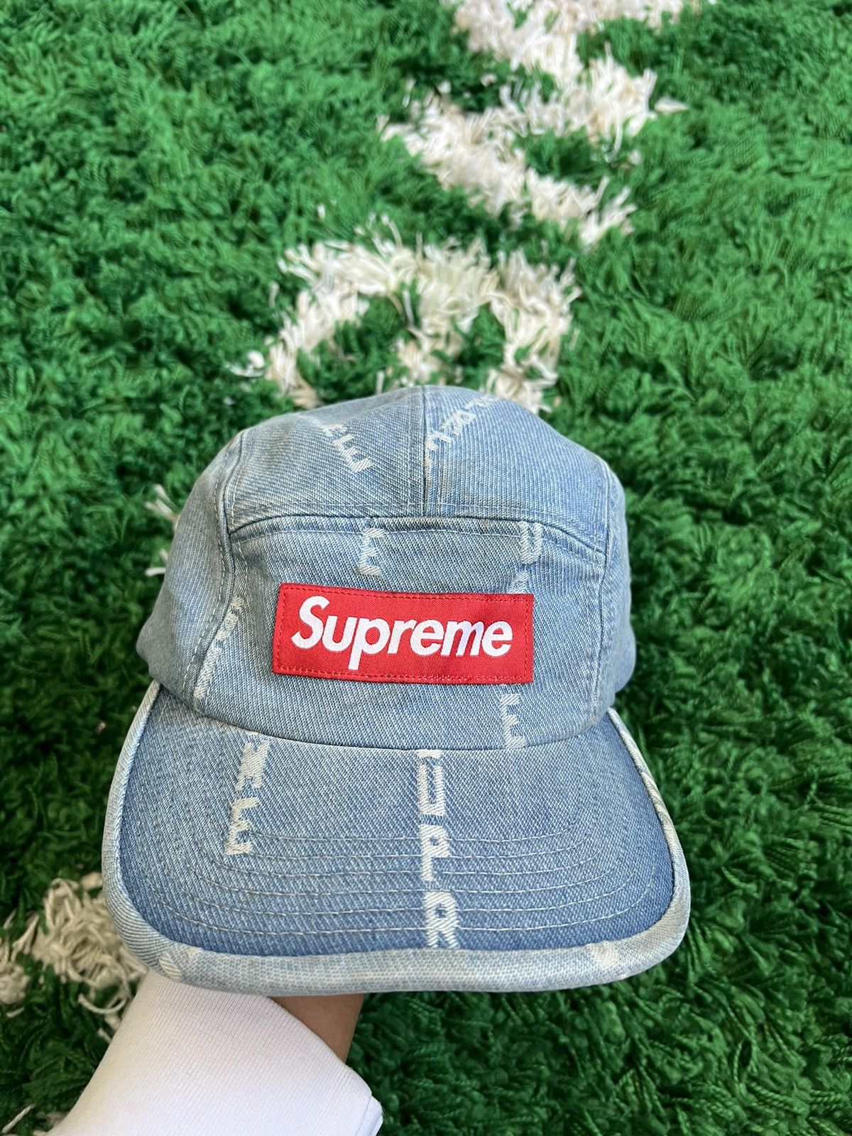 帽子 SUPREME Logo Stripe Jacquard Denim Logo Stripe Jacquard Denim Camp Cap | Supreme 20fw