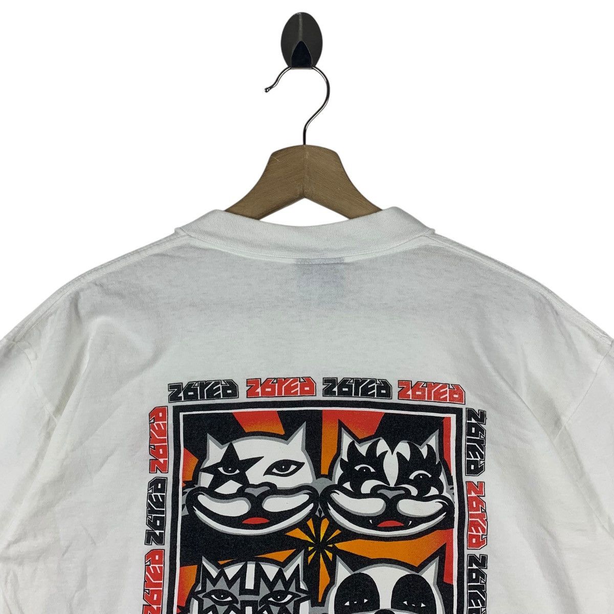 Band Tees × Vintage Vintage 26 RED 1996 world tour kiss backhit tee Size US M / EU 48-50 / 2 - 9 Thumbnail