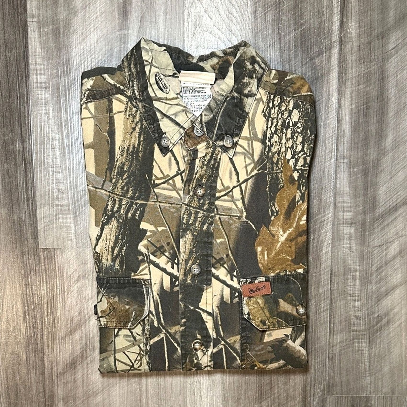Vintage Woolrich Outdoor Guide Collection Realtree Hardwood Camo Short Sleeve Men's Medium Brown Woolrich Shirt Size US 31 - 2 Thumbnail