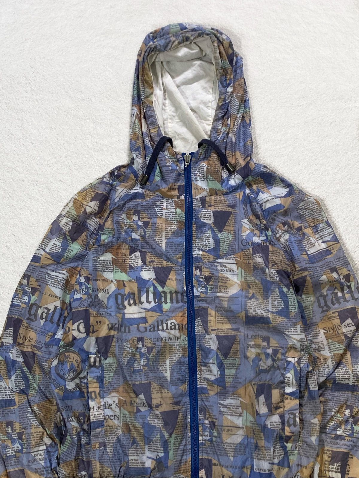 John Galliano RARE❤️‍🔥 John Galliano Lettering Print Hooded Jacket Size US M / EU 48-50 / 2 - 4 Thumbnail