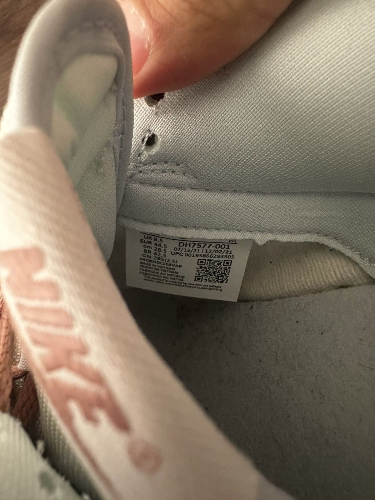Nike Nike Dunk Low Size US 10.5 / EU 43-44 - 6 Thumbnail