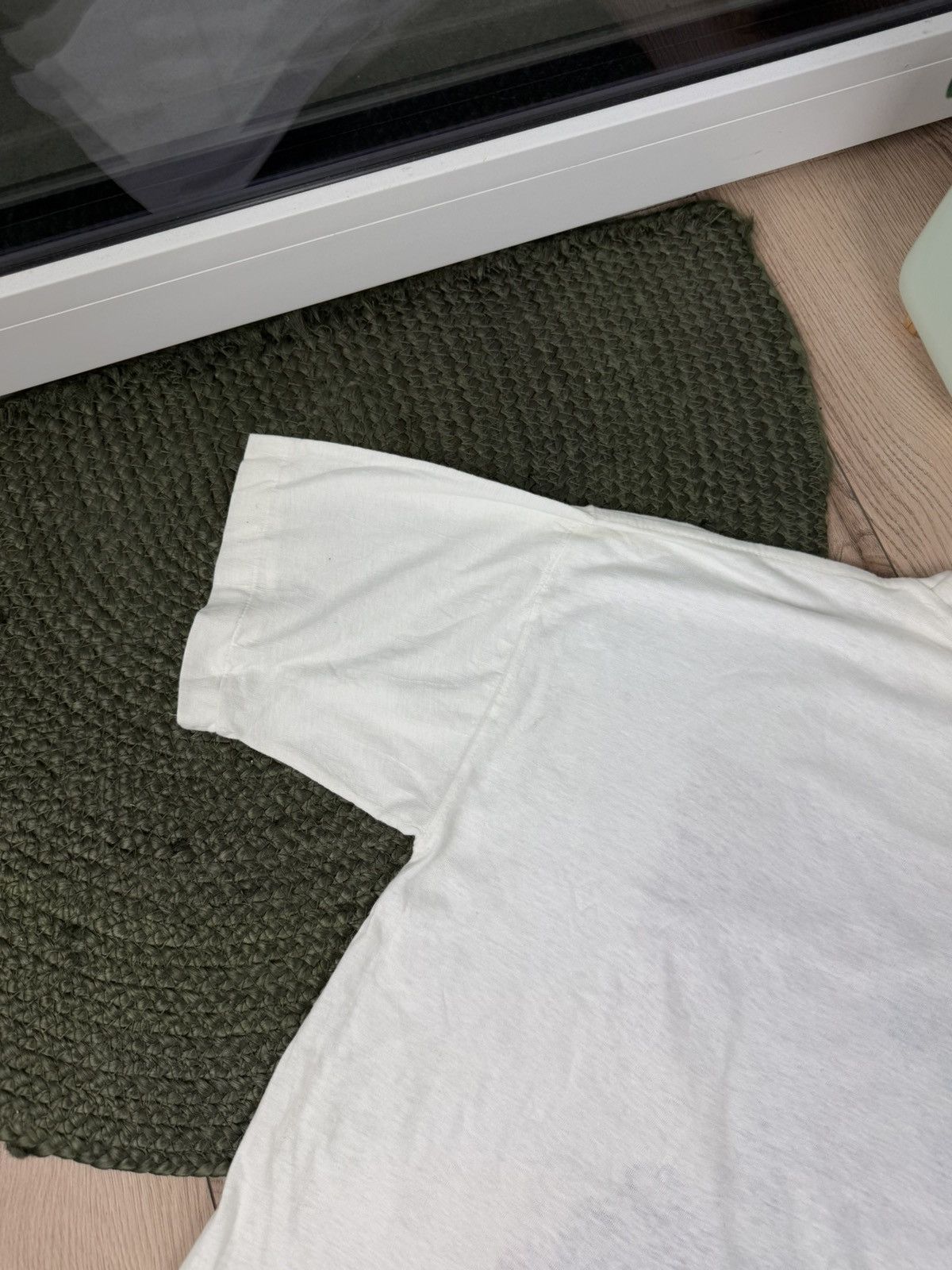Band Tees × Vintage Kids Naked Rock vintage 1995 band tee - Size XL Size US XL / EU 56 / 4 - 12 Thumbnail