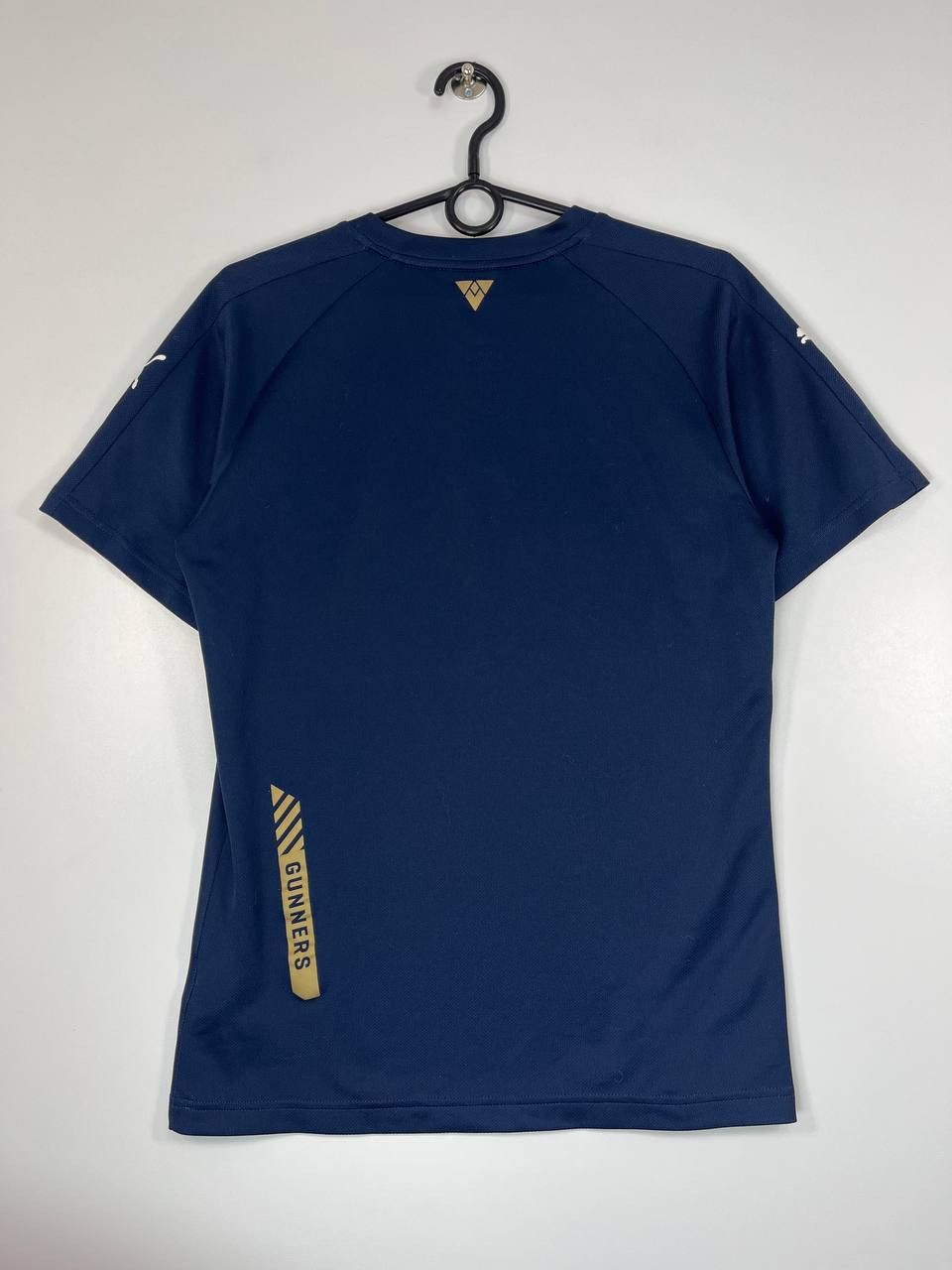 Puma ARSENAL 2017/2018 TRAINING FOOTBALL SHIRT PUMA SIZE S Size US S / EU 44-46 / 1 - 7 Thumbnail