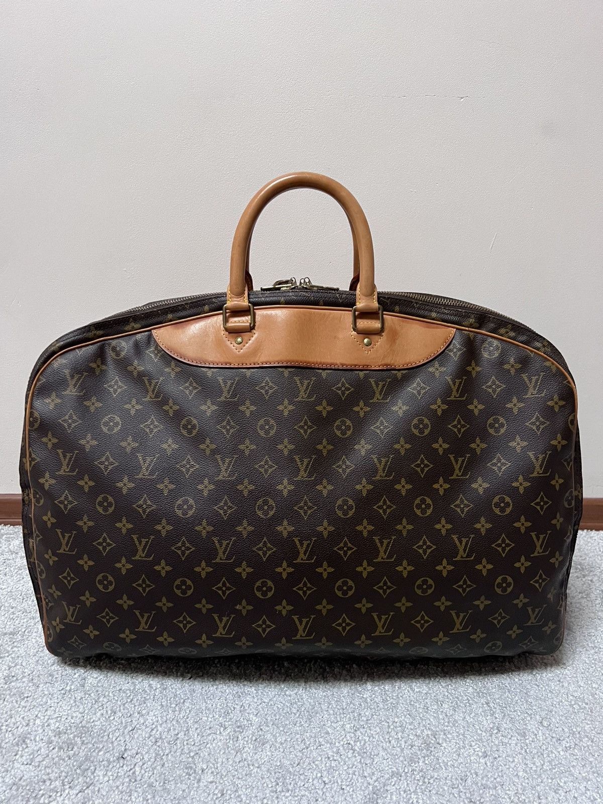 Louis Vuitton Louis Vuitton Alize 60 Monogram Travel Bag Size ONE SIZE - 1 Thumbnail