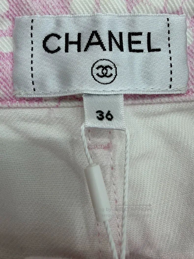 Chanel Chanel Beach Series Pink Denim Shorts Size 24" / US 00 / IT 34 - 4 Thumbnail