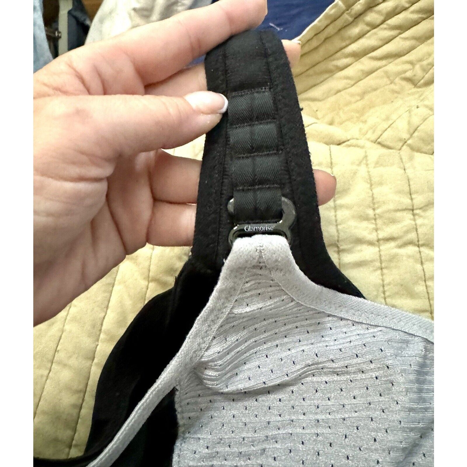 Other Glamorize Black/Gray Custom Control Wireless Sports Bra 46D Size ONE SIZE - 5 Thumbnail