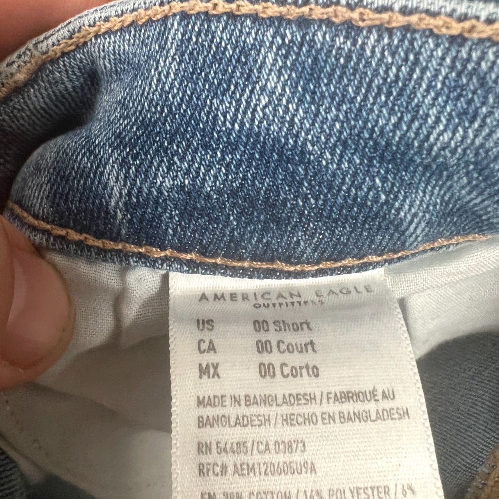 American Eagle Outfitters VINTAGE American Eagle Outfitters Jeans Womens Regular Size 00 Short Light Wash Stretch Mid Rise Blue 25 in Inseam Boys/Girls? Size 24" / US 00 / IT 34 - 6 Thumbnail
