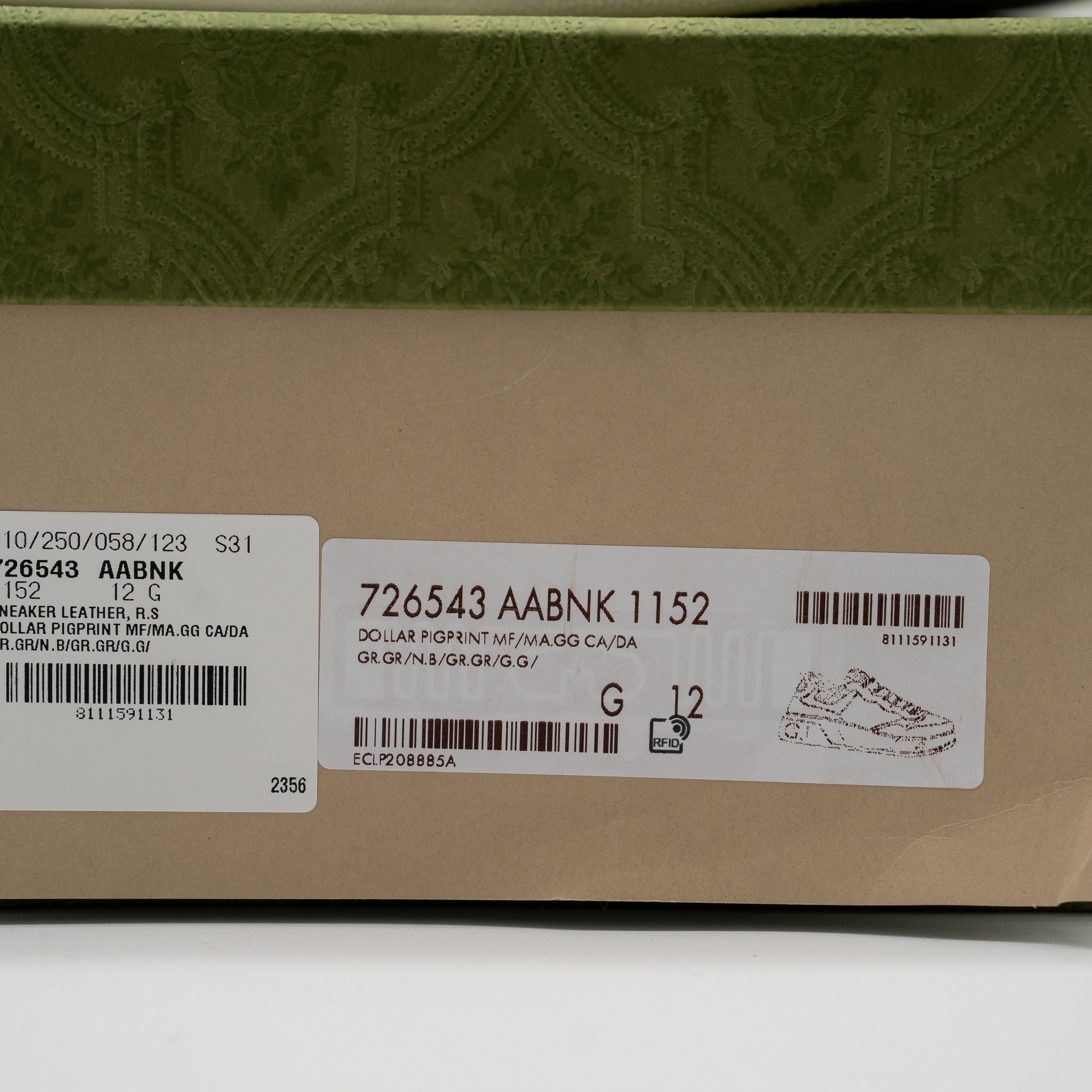 Gucci 12G 12.5 US Gucci GG Chunky B Sneakers Navy Blue White GG Size US 12.5 / EU 45-46 - 13 Thumbnail