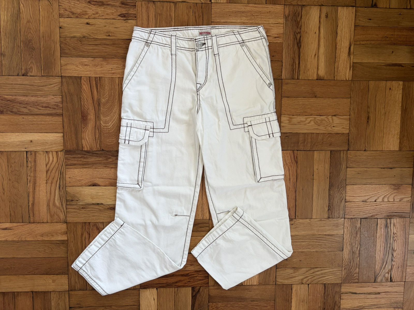 True Religion White True Religion Jeans w/ Black Mega T Stitch Size US 27 - 1 Thumbnail