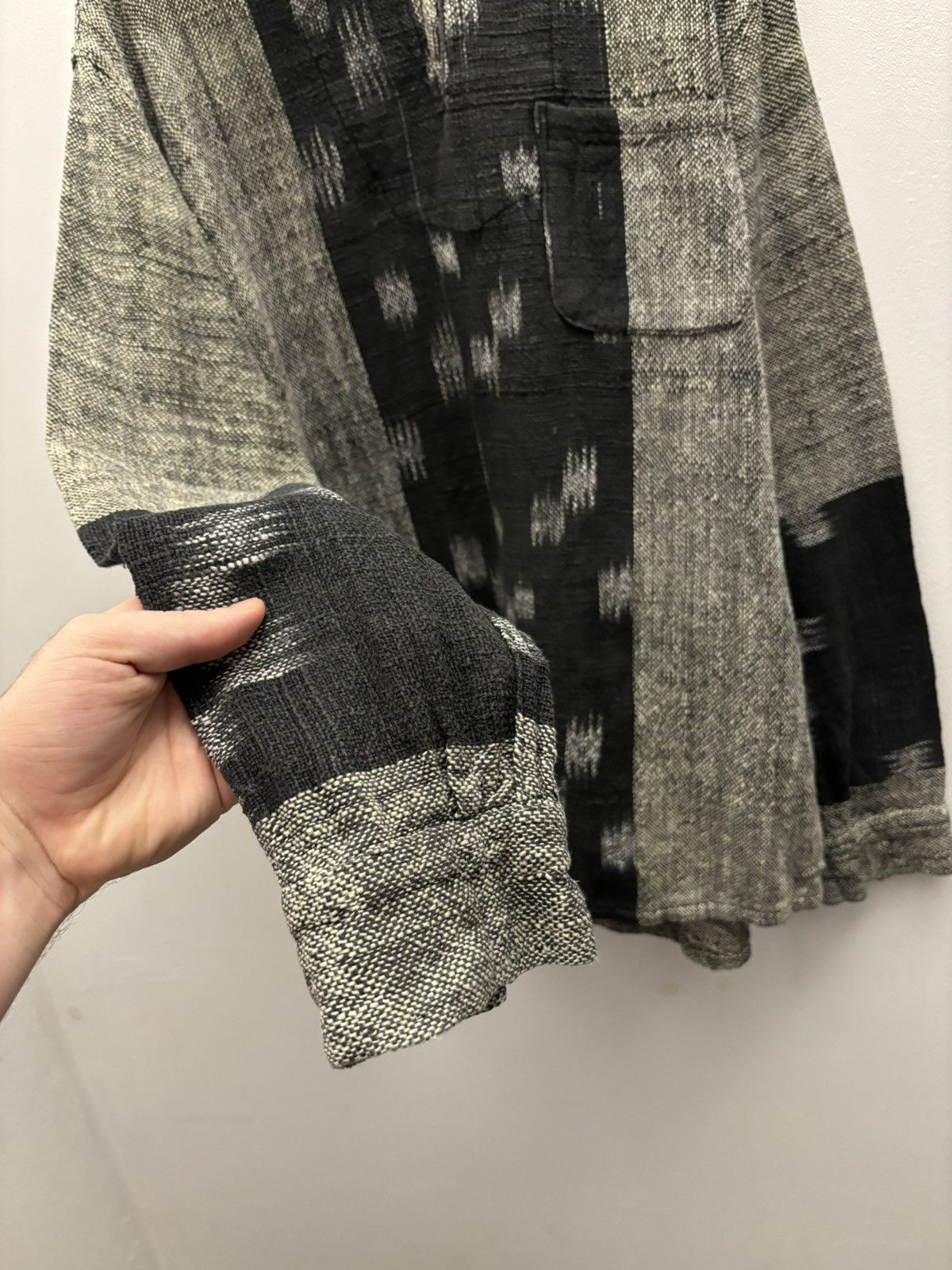 Japanese Brand Vintage Japanese Hand Knitted Avant Garde Shirt Size US L / EU 52-54 / 3 - 5 Thumbnail