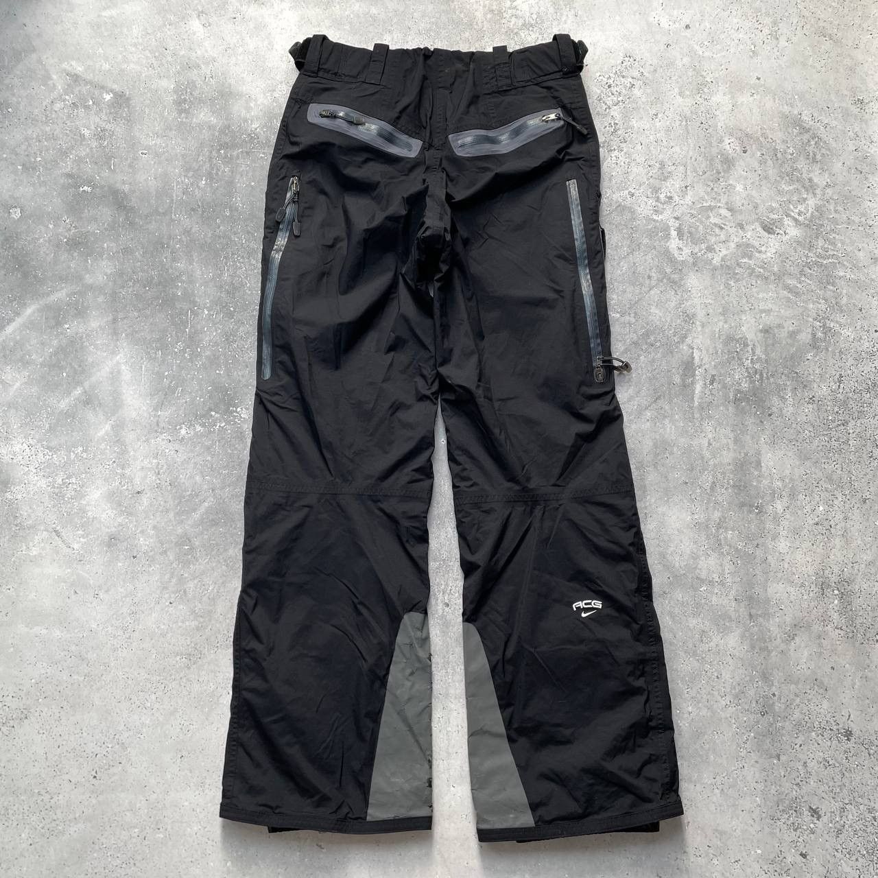 Nike ACG Vintage 2000s Nike ACG Storm Fit Ski Pants Women’s Black Size 28" / US 6 / IT 42 - 2 Thumbnail