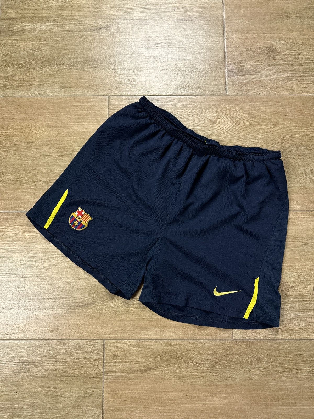 Nike × Vintage Vintage Y2K Barcelona Nike Soccer Shorts Size US 36 / EU 52 - 1 Thumbnail