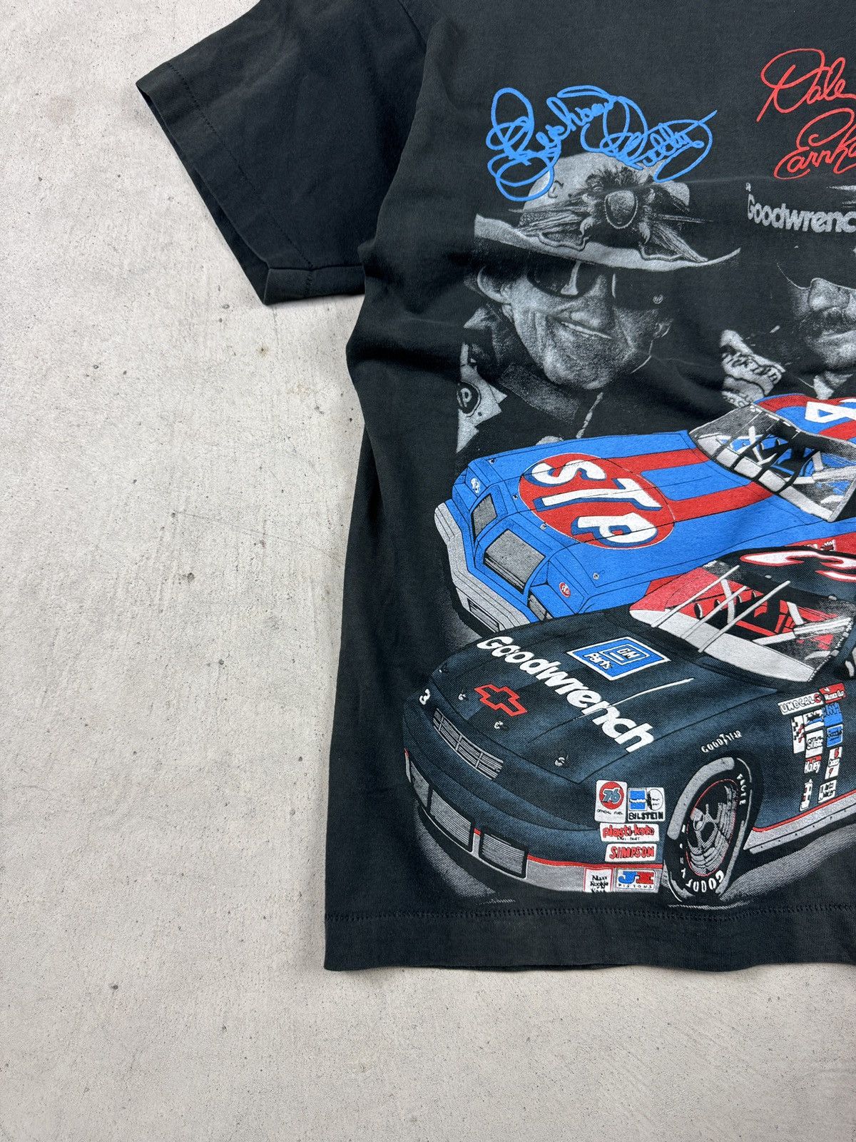 NASCAR 1990s NASCAR Petty vs Earnhardt Tee Size US M / EU 48-50 / 2 - 4 Thumbnail
