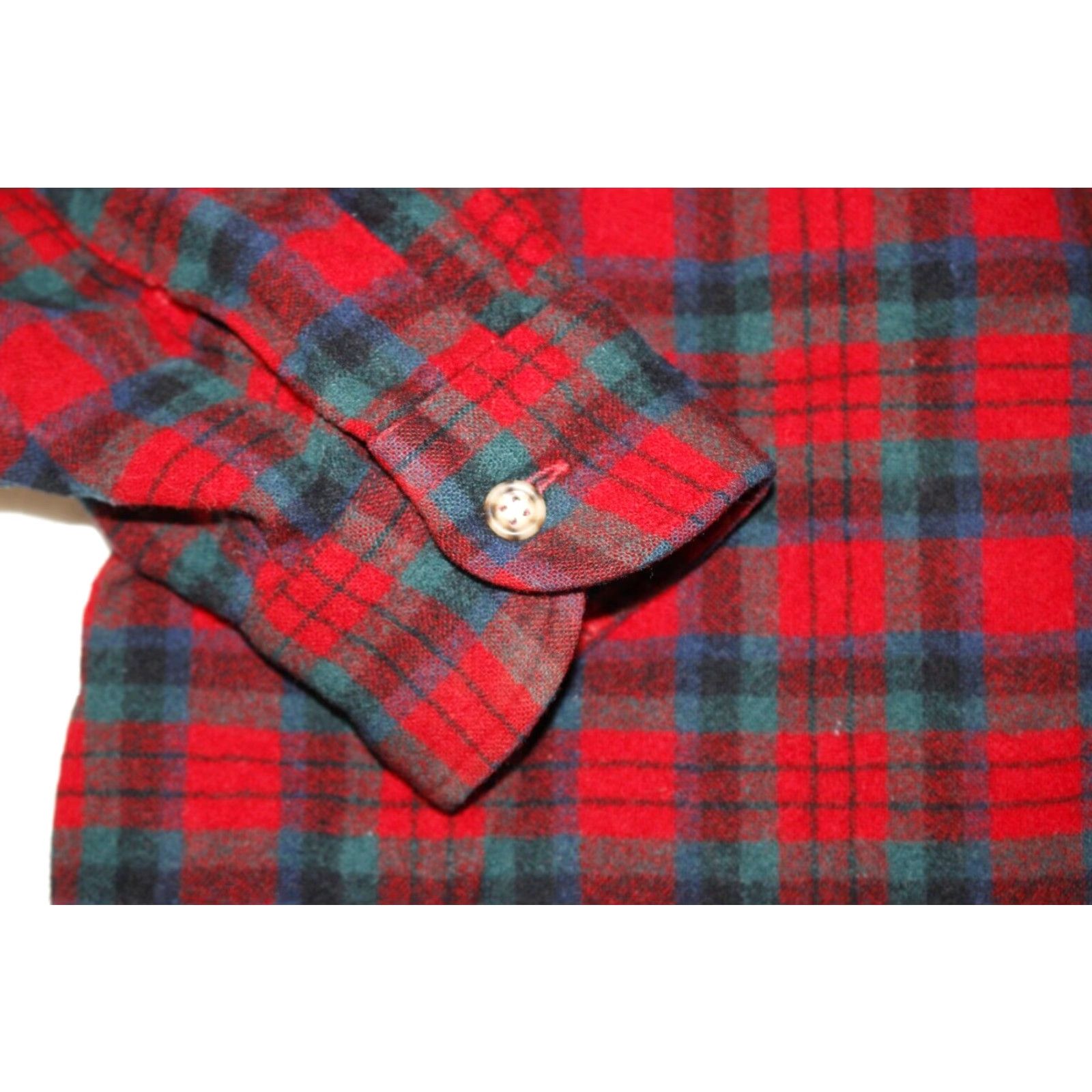 Pendleton Vintage Pendleton Wool Flannel Shirt Macduff Tartan Red Plaid Men's L Size US L / EU 52-54 / 3 - 2 Thumbnail