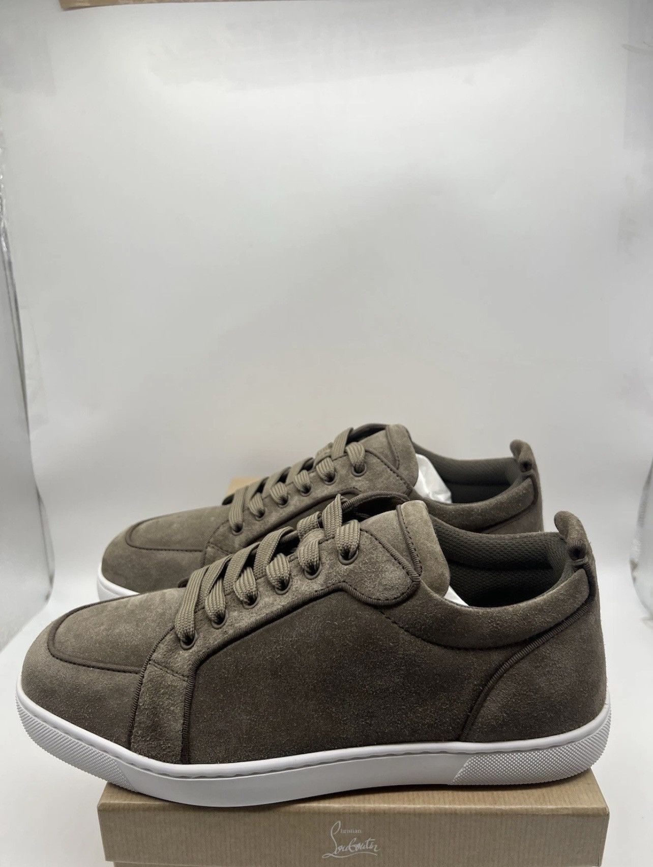 Christian Louboutin CHRISTIAN LOUBOUTIN Rantulow suede Trainers Size Eu 41 Size US 8 / EU 41 - 2 Thumbnail