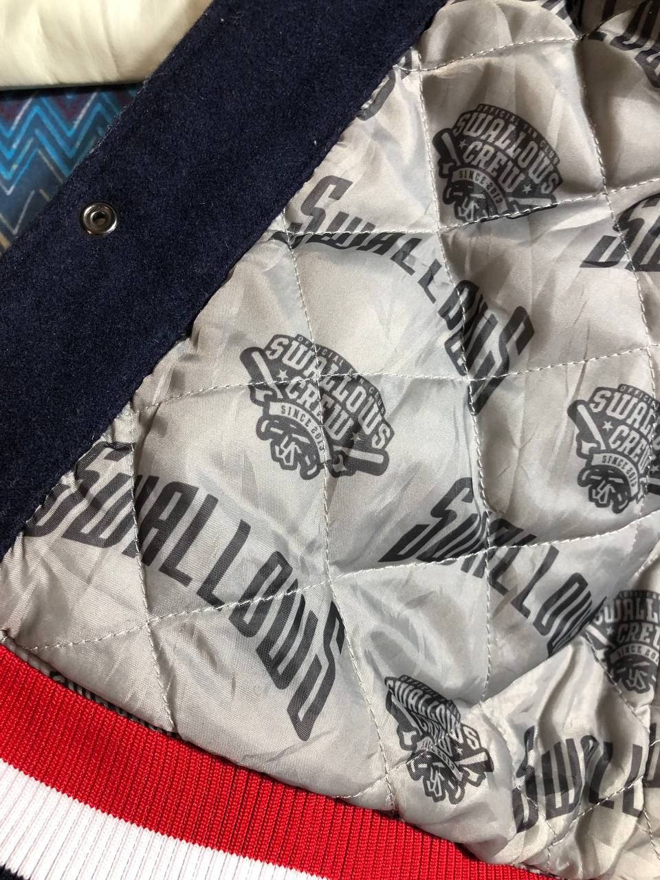MLB × Majestic × Vintage NEW YORK YANKEES MAJESTIC SATIN BOMBER JACKET NAVY BLUE Size US M / EU 48-50 / 2 - 11 Thumbnail