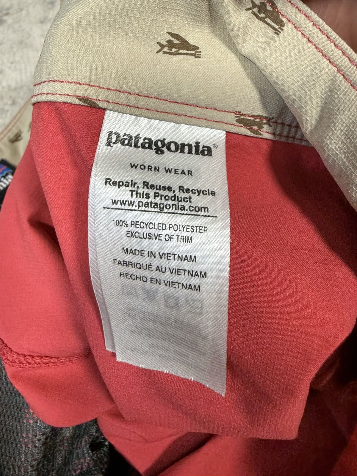 Patagonia Patagonia Red Board Shorts Size US 34 / EU 50 - 5 Thumbnail