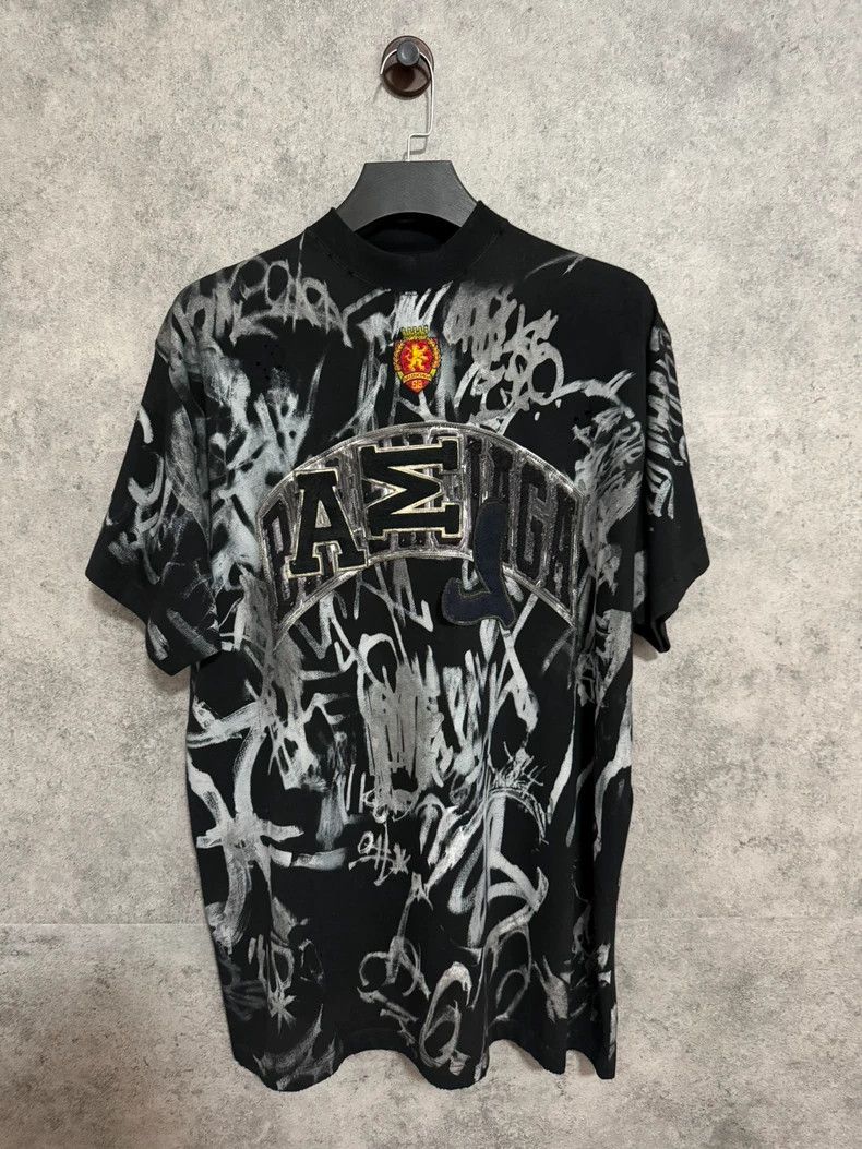 Balenciaga Balenciaga Black Manchester United Embroidered Graffiti Sh Size US S / EU 44-46 / 1 - 1 Thumbnail