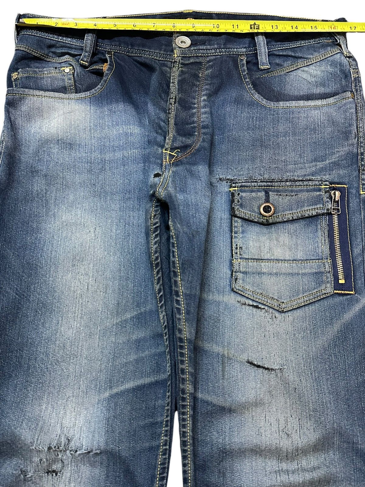 Japanese Brand Vintage Japanese Brand Blue Faded Wash Distress Style Jeans Size US 32 / EU 48 - 11 Thumbnail