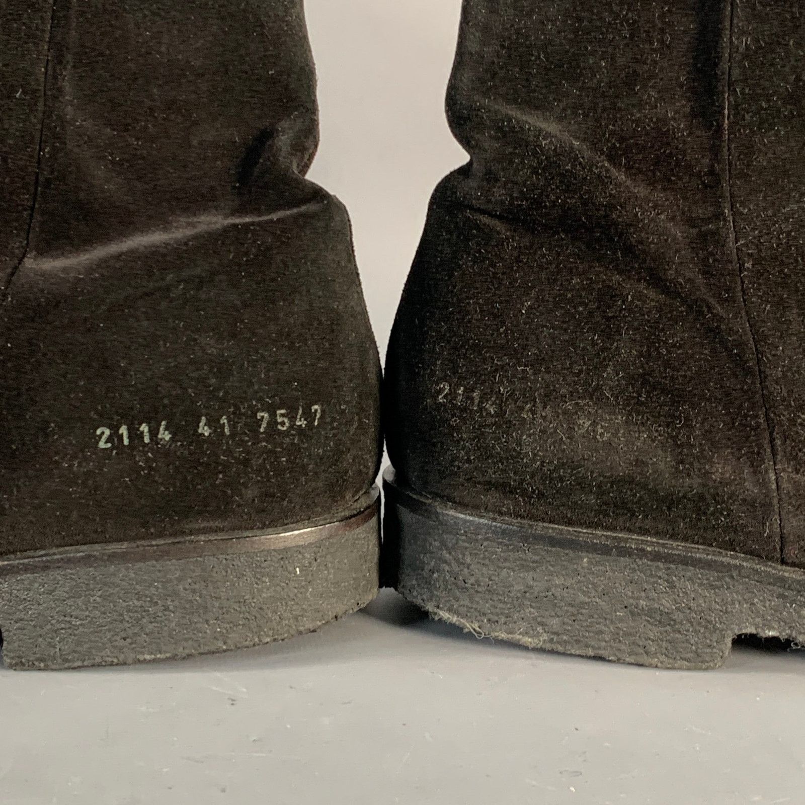 Common Projects COMMON PROJECTS Size 8 Black Suede Side Zipper Ankle Boots Size US 8 / EU 41 - 8 Thumbnail