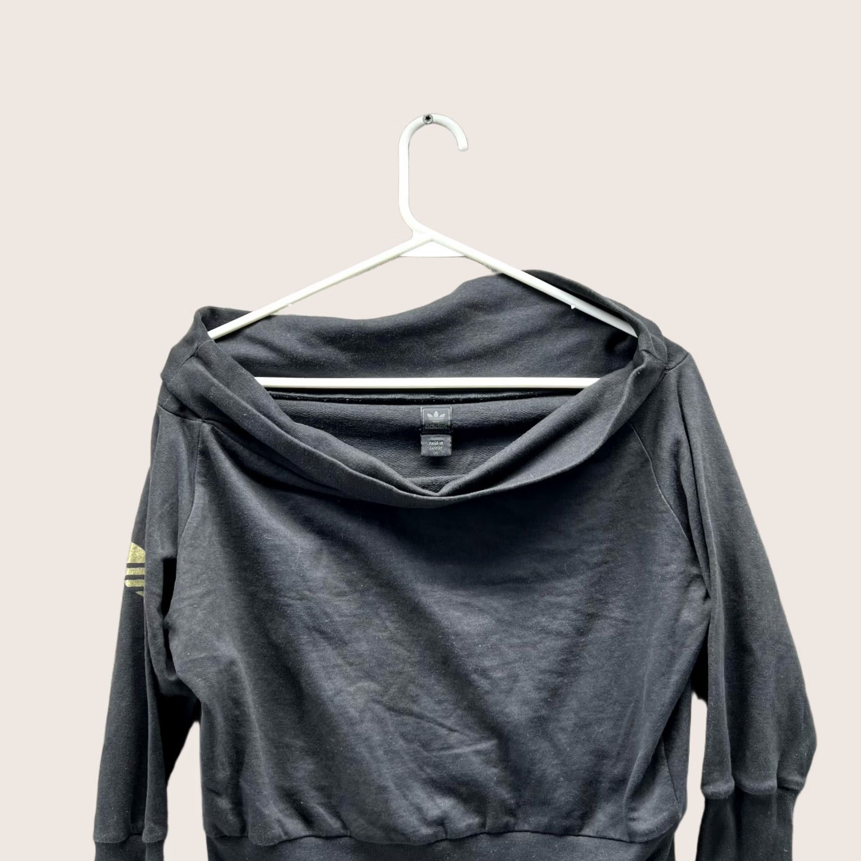 Adidas Adidas Sweater Women M Grey Pullover Fleece Trefoil Logo Casual Cropped Cowl All Seasons Size M / US 6-8 / IT 42-44 - 1 Thumbnail