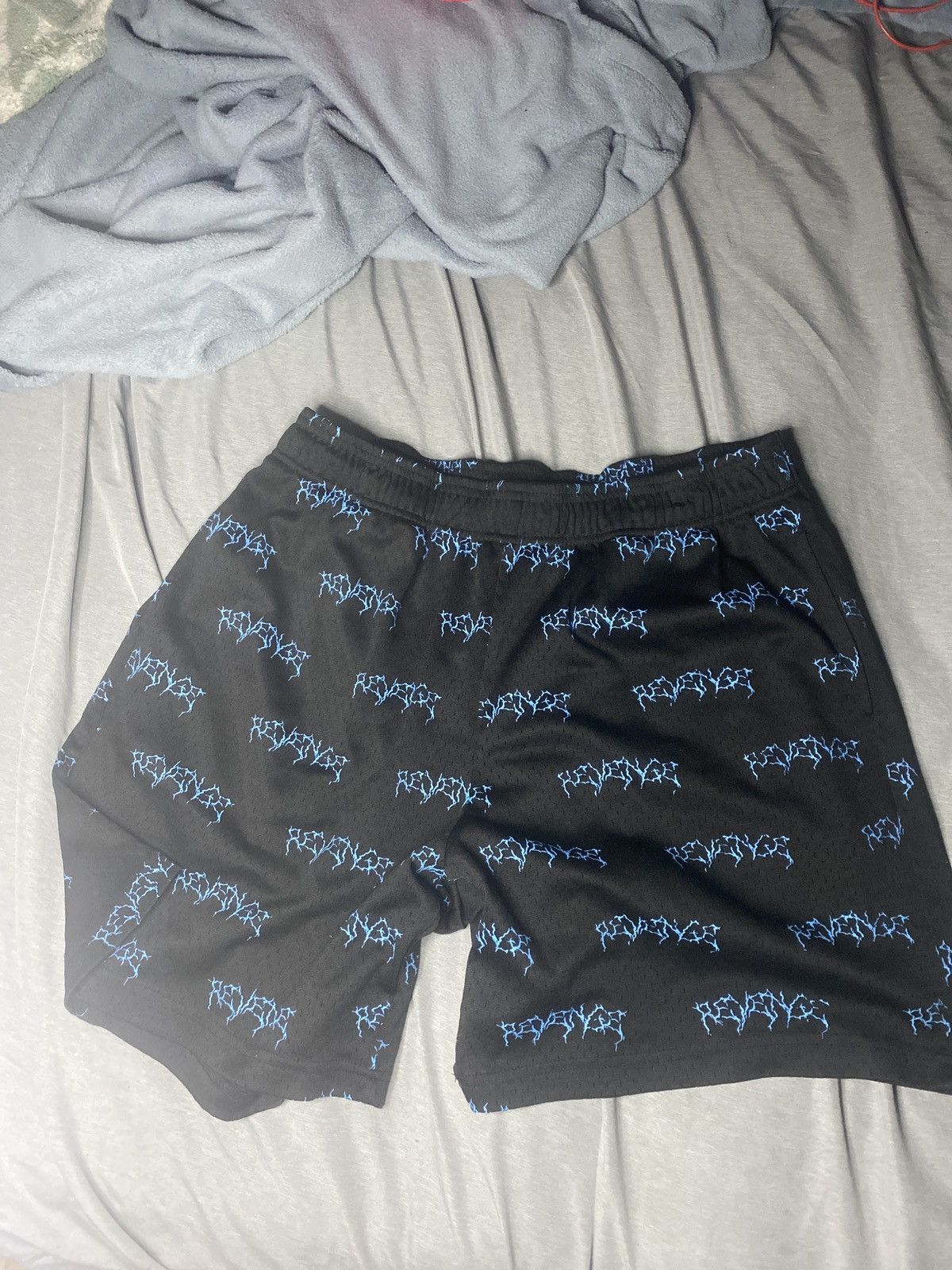 Revenge Revenge massacre shorts Size US 34 / EU 50 - 4 Thumbnail