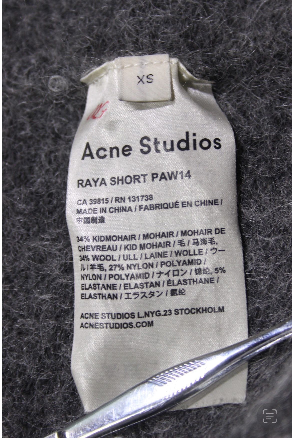 Acne Studios Acne Studios Mohair Cardigan Raya Short Paw14 Size XS / US 0-2 / IT 36-38 - 12 Thumbnail
