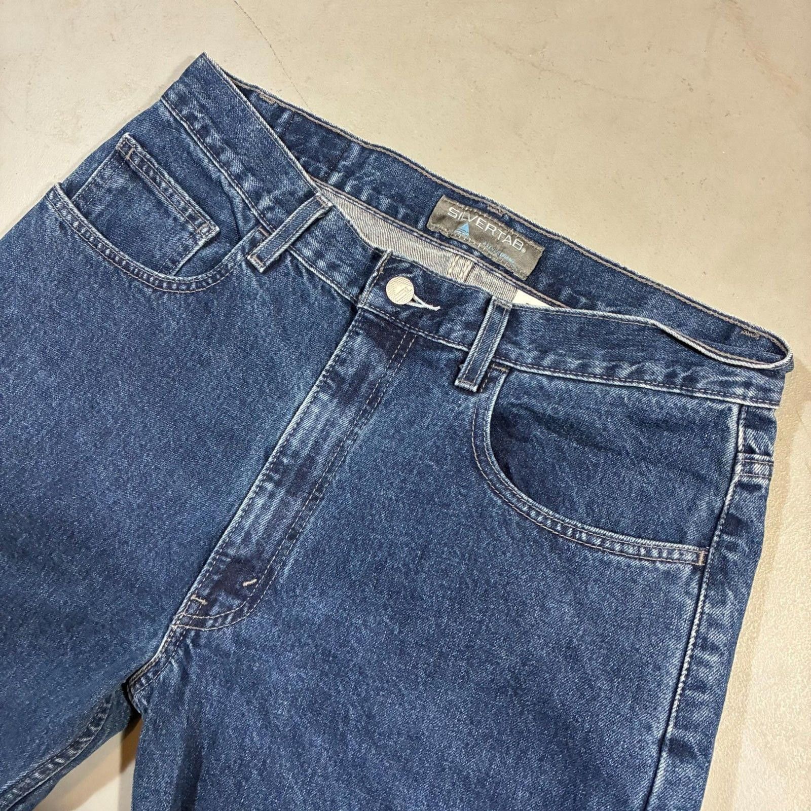 Levi's Vintage 90s Levi's Silver Tab Relaxed Fit Skater Jeans 32x34 Size US 32 / EU 48 - 2 Thumbnail