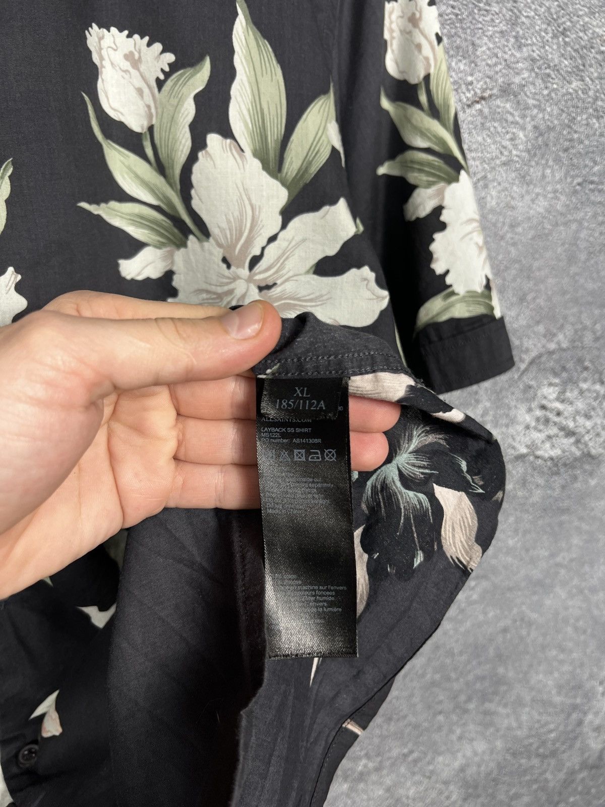 Allsaints Allsaints All Over Floral Print Hawaii Shirt Size Xl Size US XL / EU 56 / 4 - 6 Thumbnail