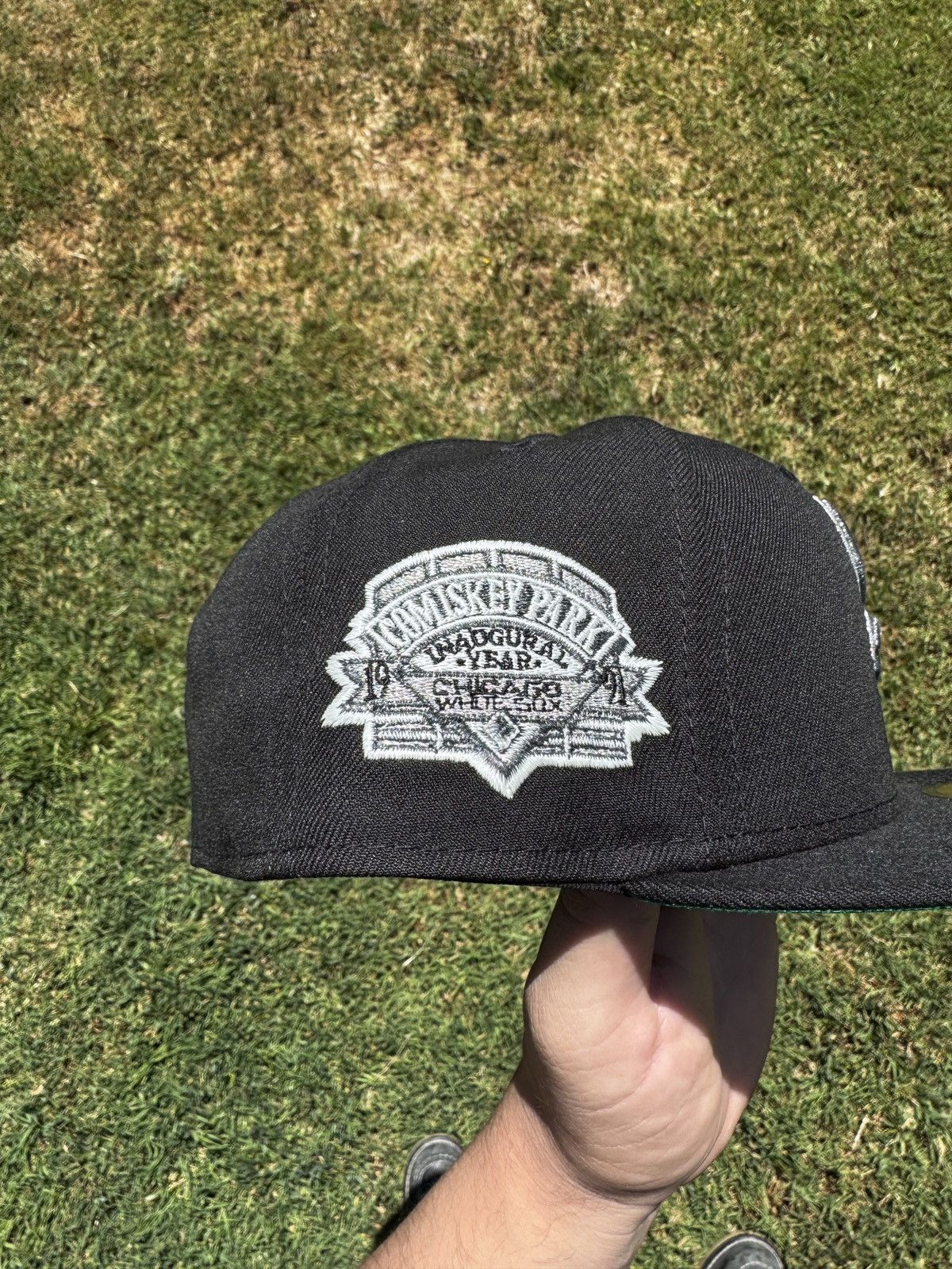 New Era EXCLUSIVE CHICAGO WHITE SOX W/ COMISKEY PARK SIDE PATCH Size ONE SIZE - 3 Thumbnail