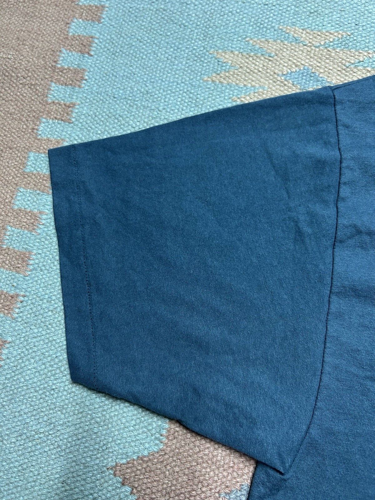 Vintage vtg 90s blank t shirt navy blue Hanes single stitch 50/50 XL Size US XL / EU 56 / 4 - 4 Thumbnail