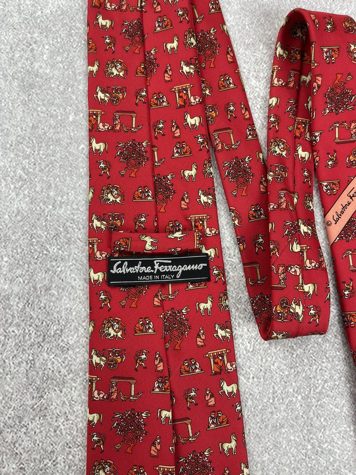 Salvatore Ferragamo × Vintage Vintage Salvatore Ferragamo Printed Silk Tie Size ONE SIZE - 11 Thumbnail