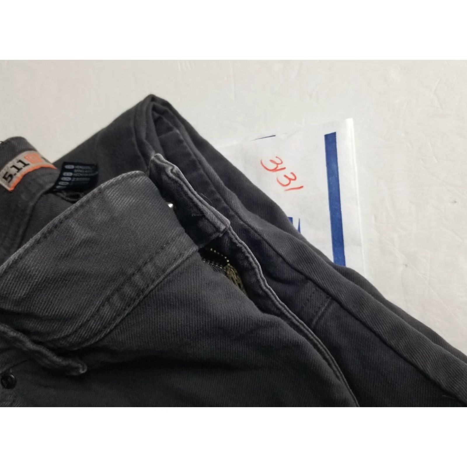 Vintage 5.11 Tactical Men’s Gray Canvas Tactical Pants Carpenter Pants 38x30 Mens Regular 38 Gray Canvas Pants Size US 38 / EU 54 - 8 Thumbnail