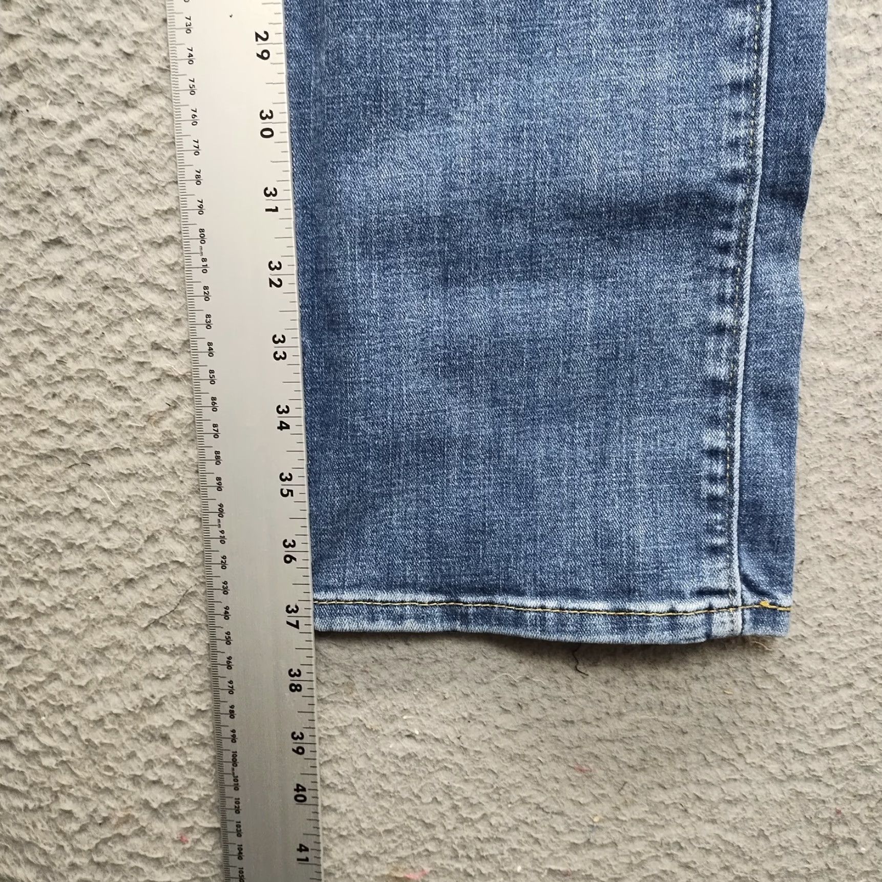 Levi's Levi's 505 Jeans Mens 30 Blue Denim Medium Wash Straight Leg Regular Size US 30 / EU 46 - 4 Thumbnail