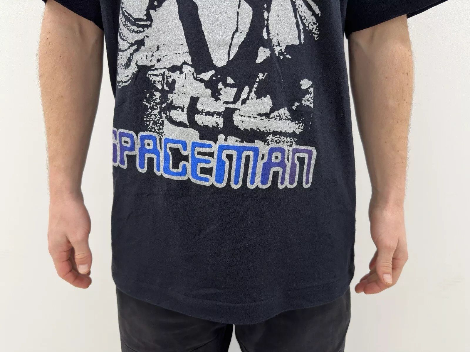 Vintage VINTAGE 1996 BABYLON ZOO SPACEMAN BAND RARE SHIRT SINGLE Size US XL / EU 56 / 4 - 7 Thumbnail