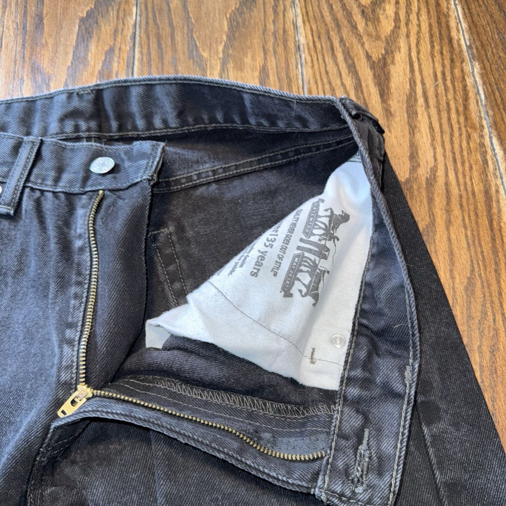 Levi's Levi's 505 Jeans Mens 33x32 Black Denim Mid Rise Regular Fit Jeans Size US 33 - 3 Thumbnail