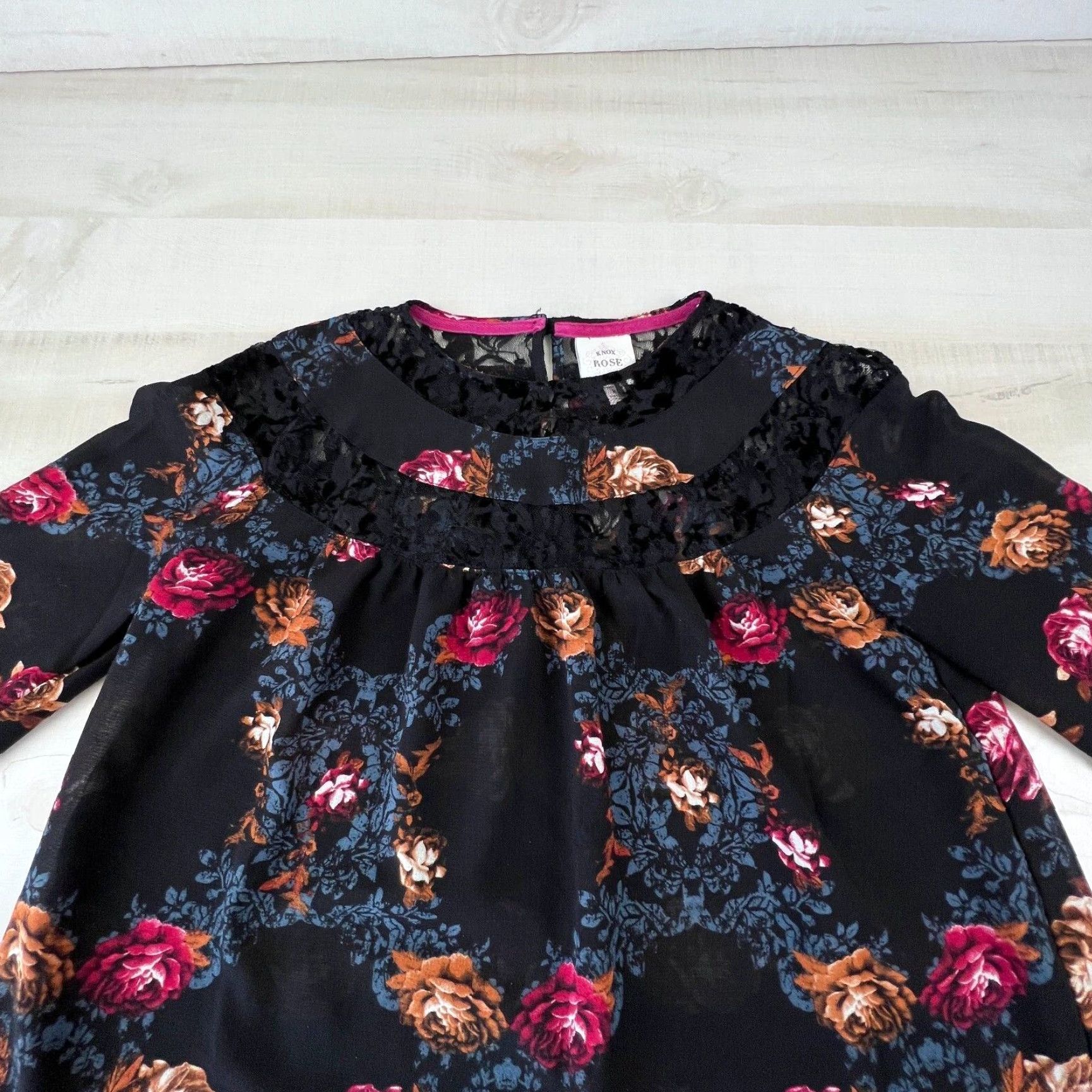 Vintage Knox Rose Womens XS Top Black Floral Boho Blouse Flowy Oversized Long Sleeve Size XS / US 0-2 / IT 36-38 - 2 Thumbnail
