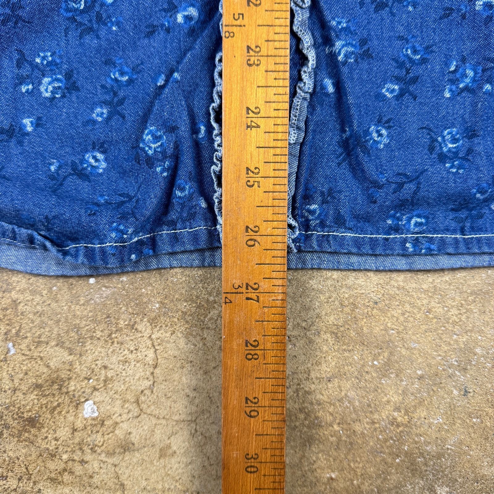 Cabin Creek Vtg Cabin Creek Women’s S Denim Floral Button Up Cottagecore Size S / US 4 / IT 40 - 9 Thumbnail