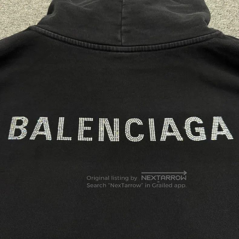 Balenciaga Balenciaga Distressed Diamond Lettering Hooded Sweatshirt Size US M / EU 48-50 / 2 - 6 Thumbnail