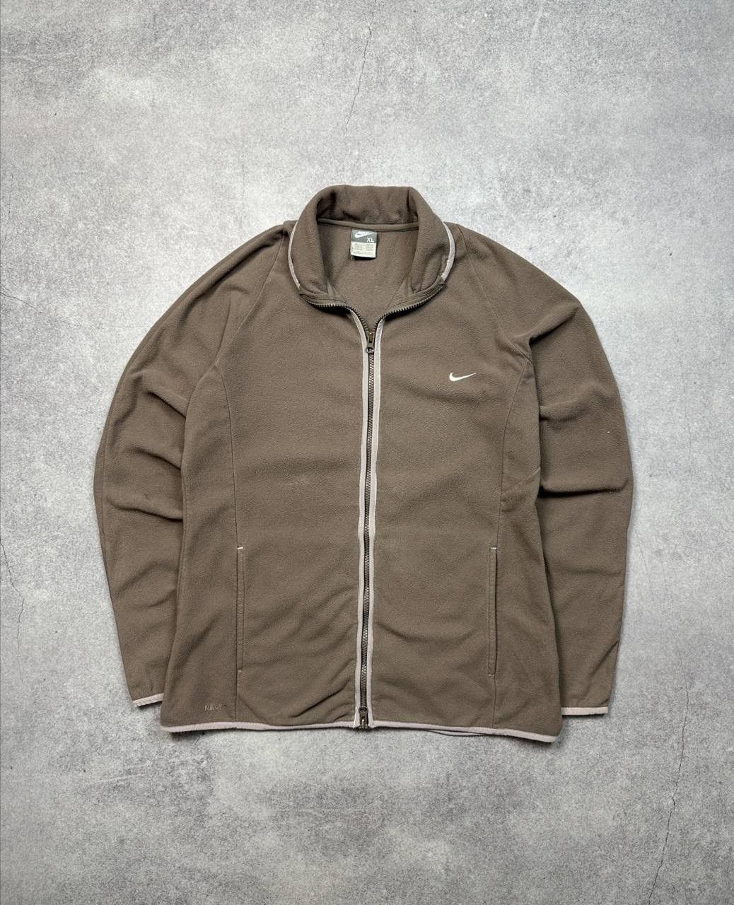 Nike Vintage Women’s Nike Fit Fleece, Size XL – Cozy Sporty Style Size XL / US 12-14 / IT 48-50 - 1 Thumbnail