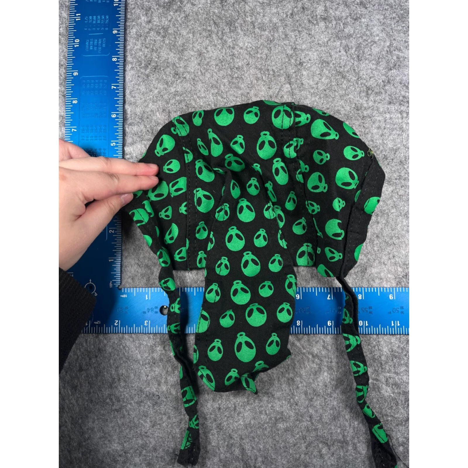 Vintage Womens Beanie Hat - Alien All Over Print Scrub Cap - Green Knit Cotton Polyester - Size S - Lightweight Adjustable - Outdoor Ski Activewear Casual Size ONE SIZE - 4 Thumbnail