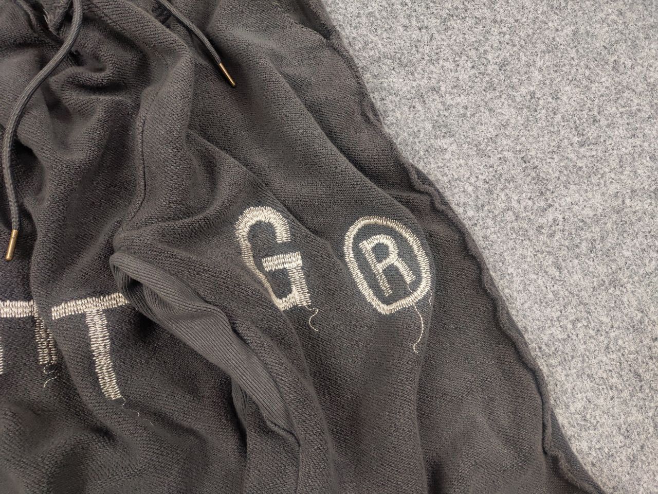 Honor the Gift Honor The Gift Design Weathered Logo Gray Baggy Sweatpant Size US 36 / EU 52 - 7 Thumbnail