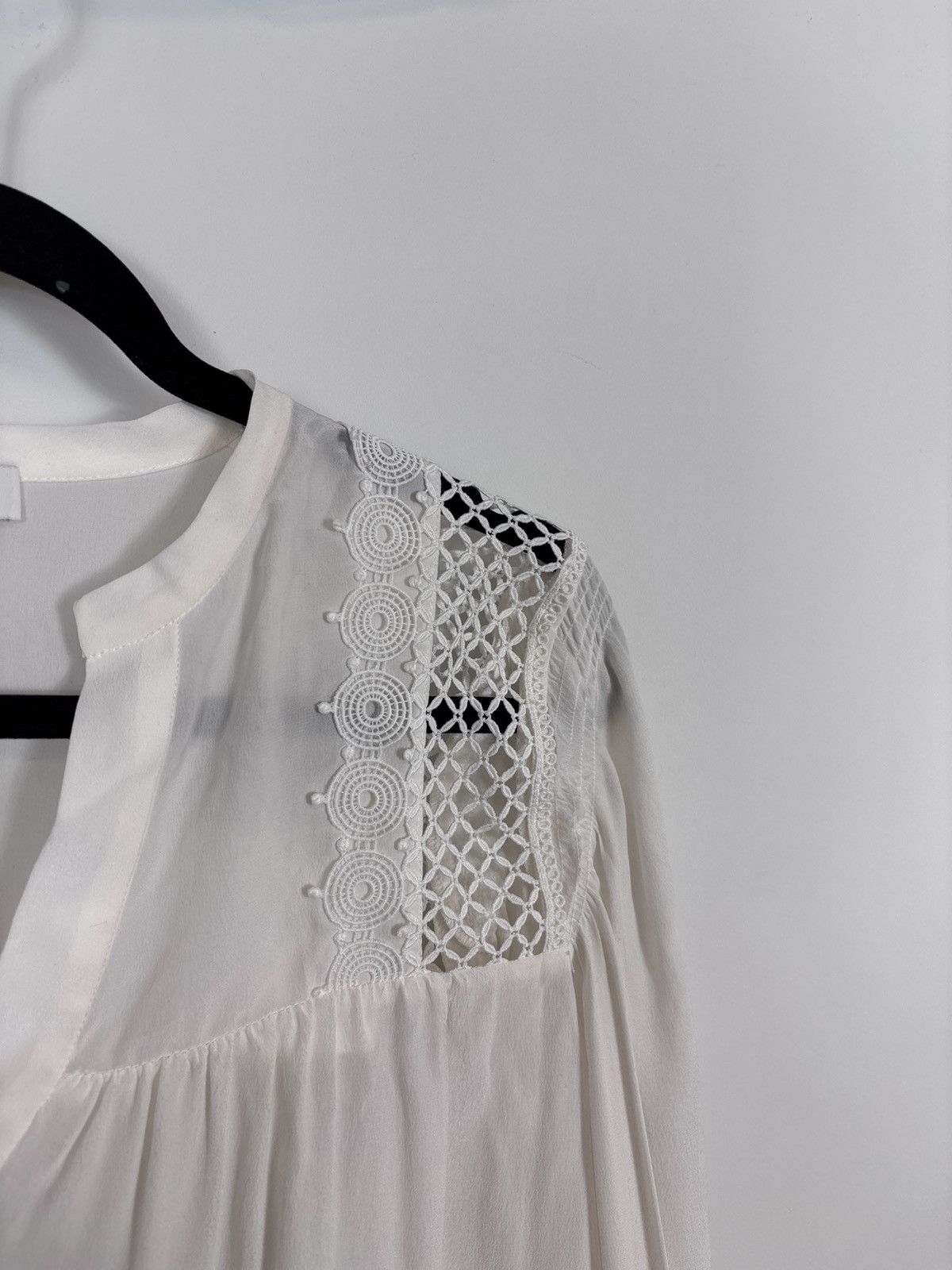 Sandro Sandro Paris NWT Tommy Women’s Ecru White Silk Blouse Shirt Size S / US 4 / IT 40 - 4 Thumbnail