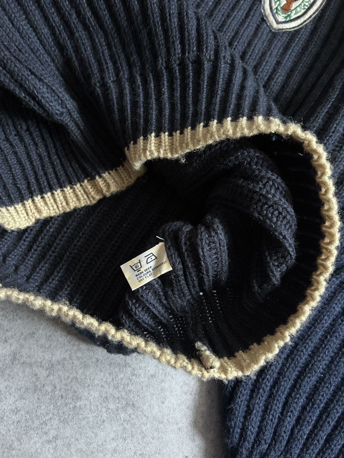 Vintage Vintage Wool Sweatshirt mens Boxy fit made in korea Size US M / EU 48-50 / 2 - 5 Thumbnail